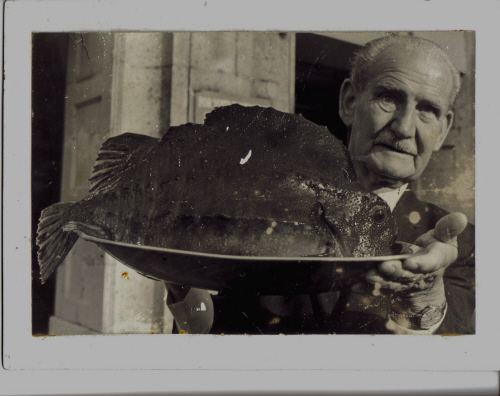 oldfishingpic2a